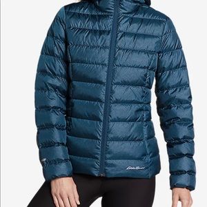 Eddie Bauer CirrusLite Down Hooded Jacket